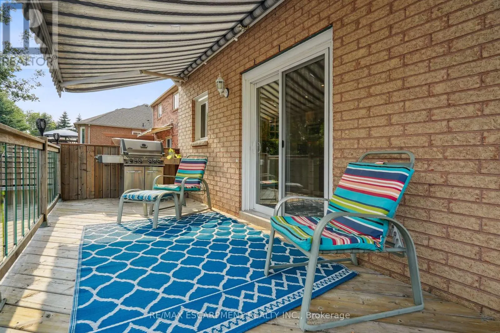 1 BIRCHWAY PLACE