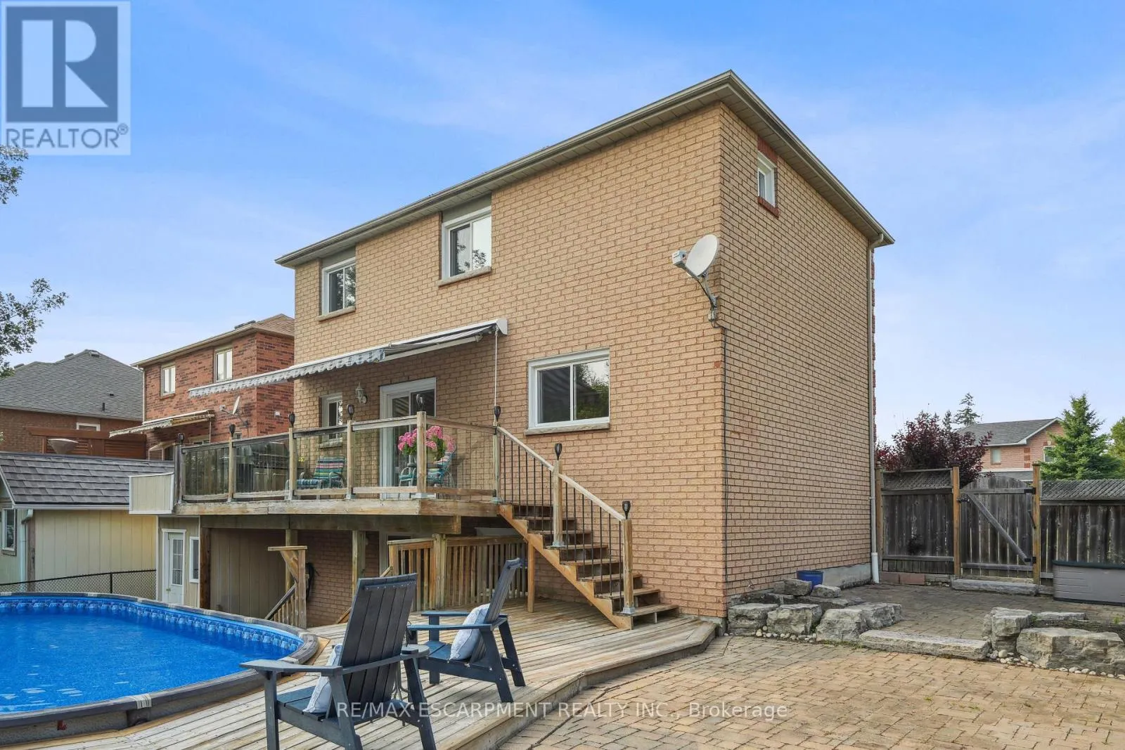 1 BIRCHWAY PLACE