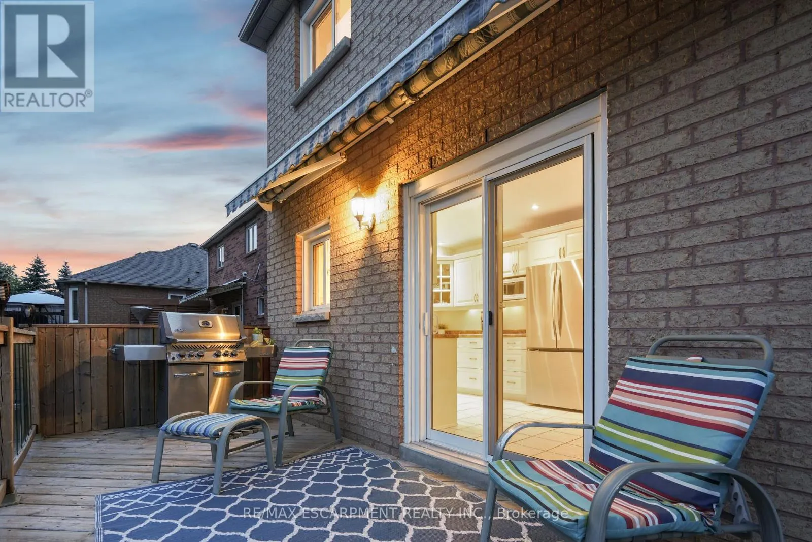 1 BIRCHWAY PLACE