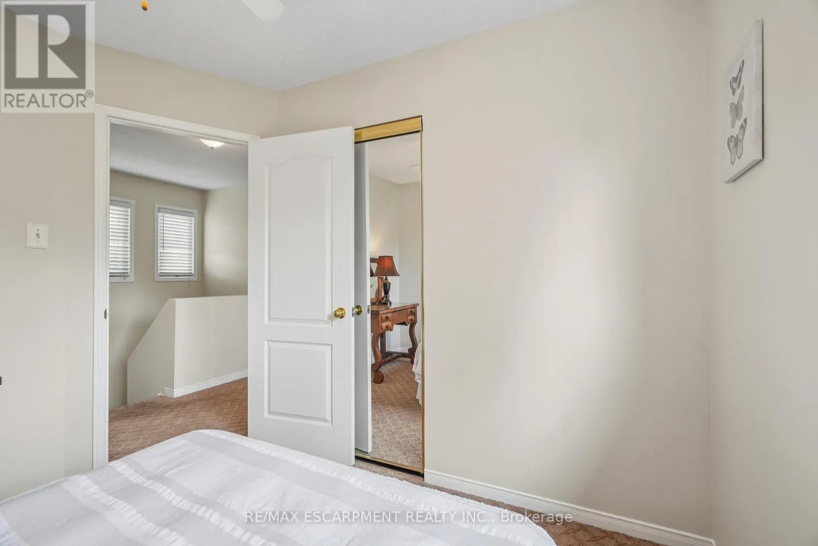 1 BIRCHWAY PLACE
