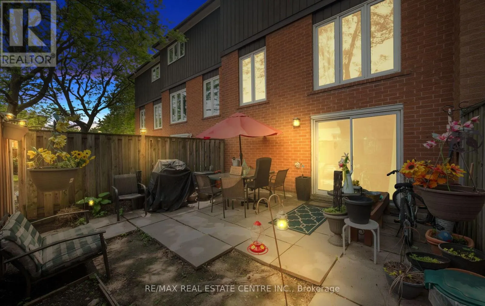 35 - 750 BURNHAMTHORPE ROAD E