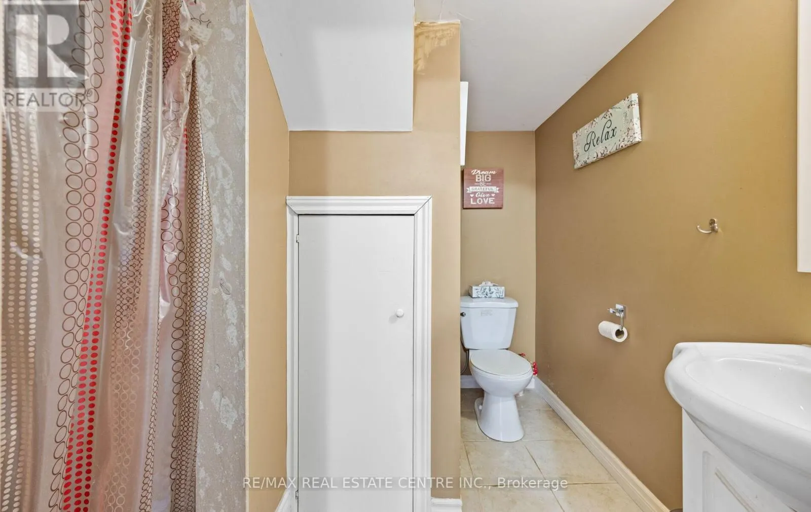 35 - 750 BURNHAMTHORPE ROAD E