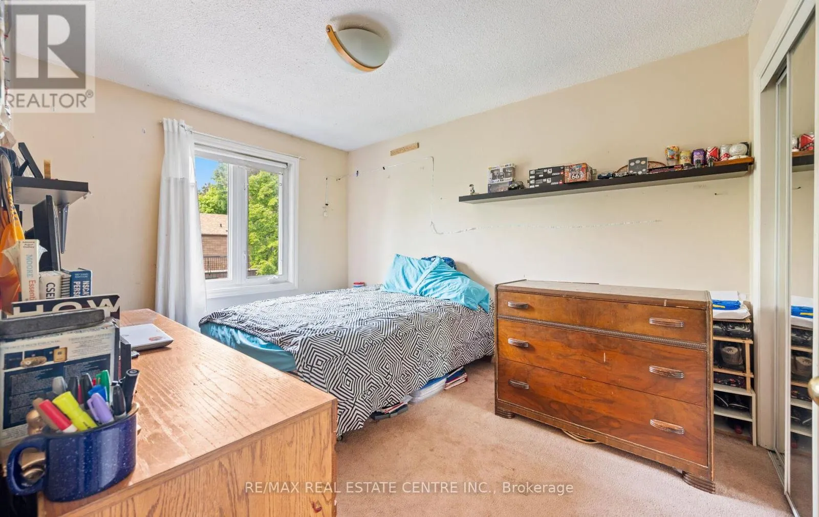 35 - 750 BURNHAMTHORPE ROAD E
