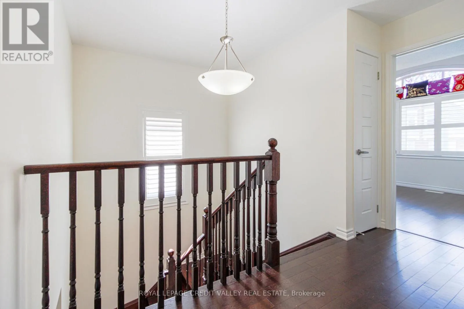 1229 ROSE WAY
