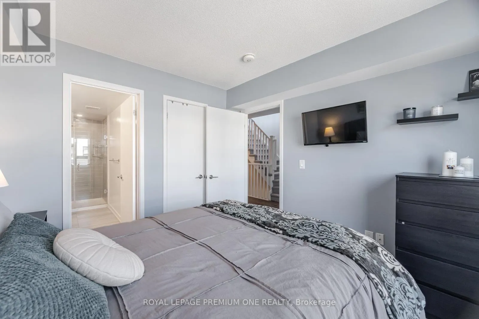 31 - 1121 COOKE BOULEVARD