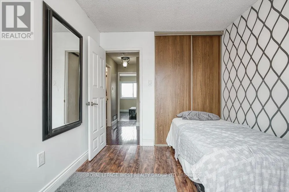 3 - 92 TWENTY NINTH STREET