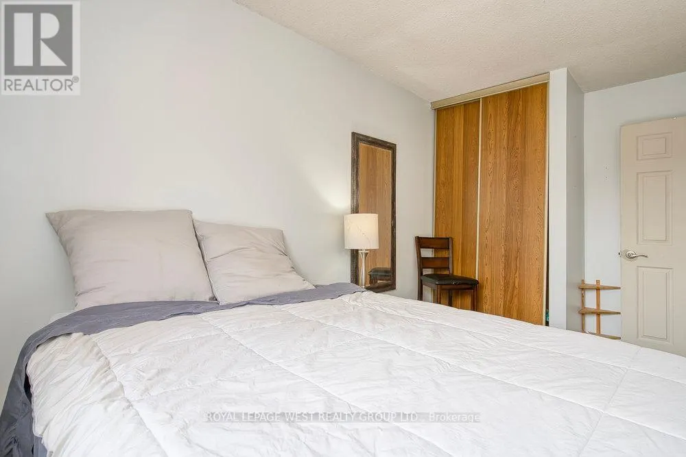 3 - 92 TWENTY NINTH STREET