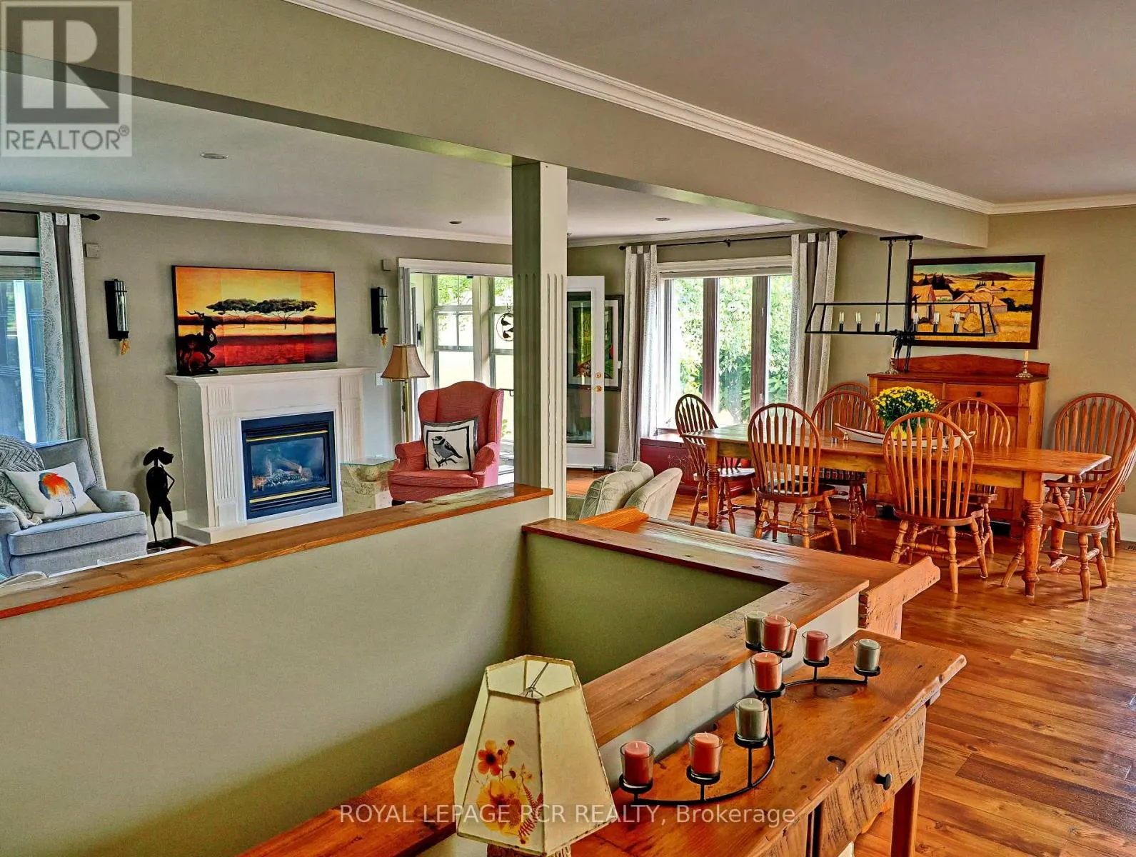 2 - 28 REDDINGTON DRIVE