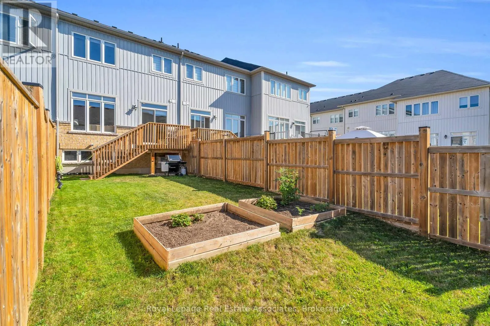 3 - 172 PARKINSON CRESCENT