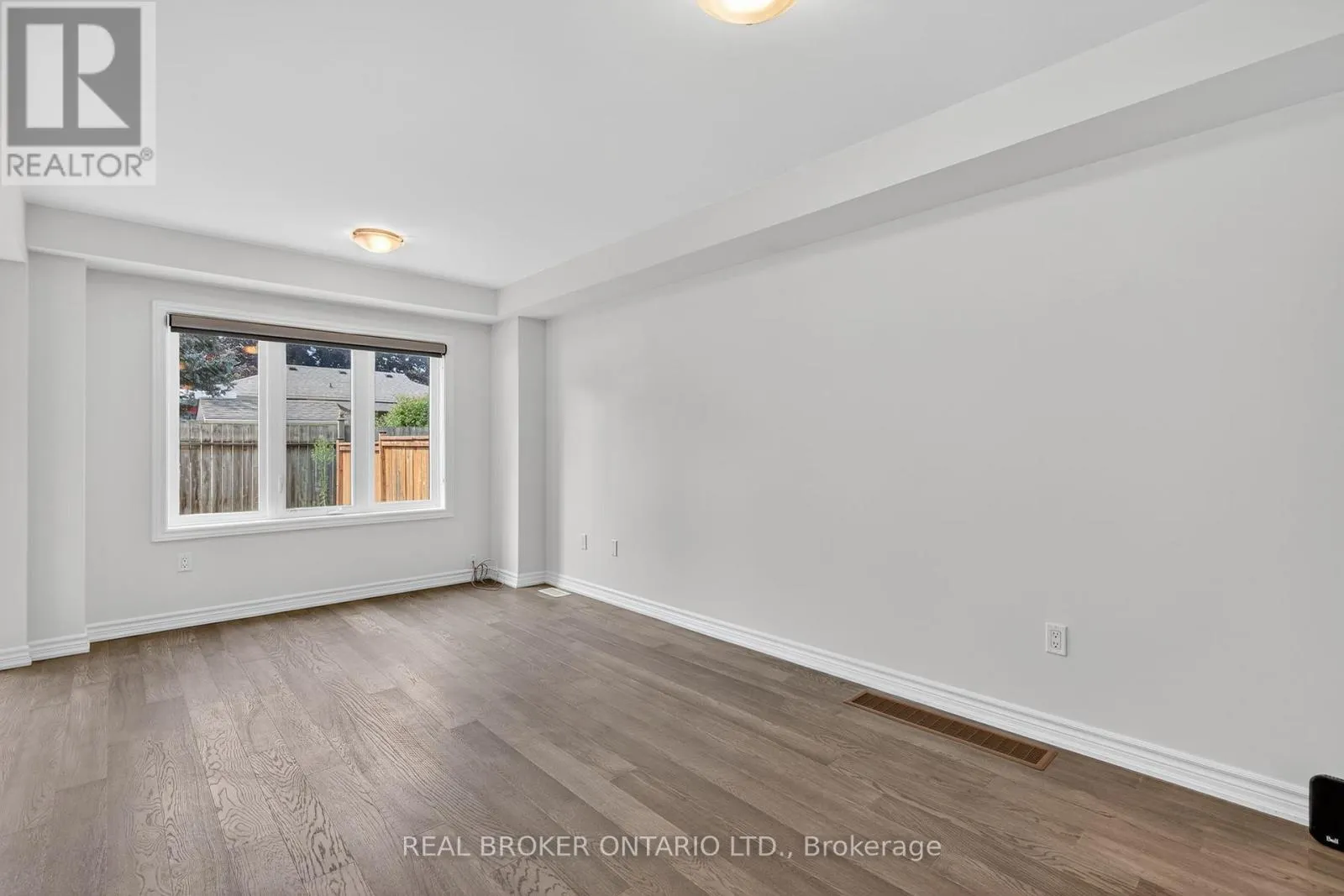 3 - 31 TOWNLINE