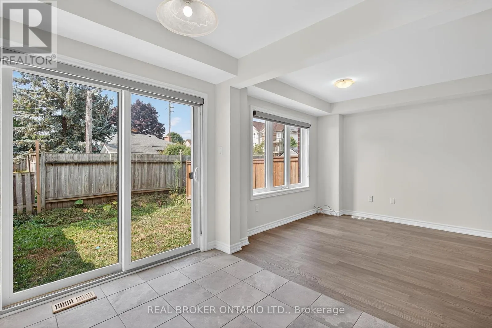 3 - 31 TOWNLINE