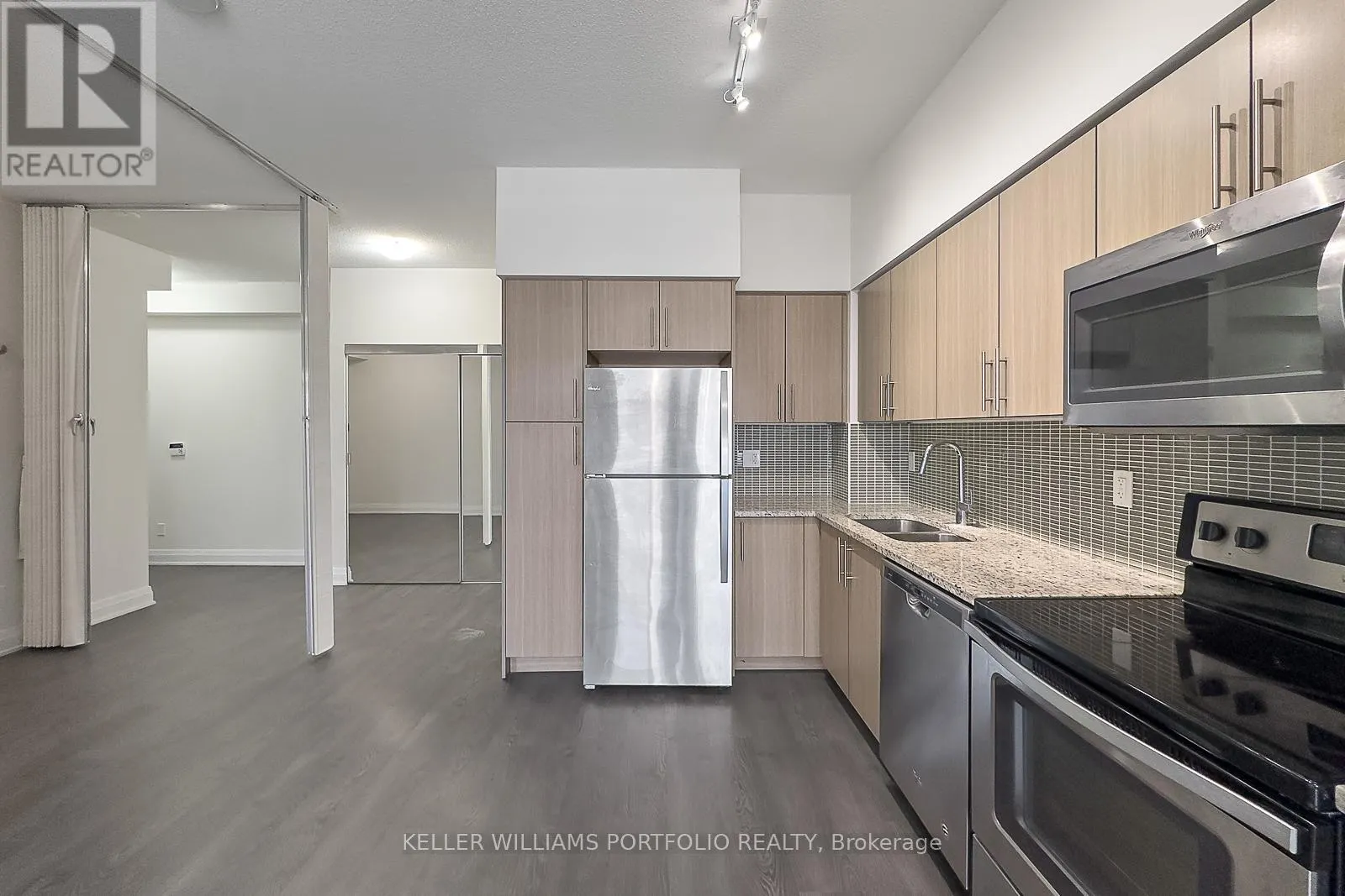 1201 - 55 SPEERS ROAD