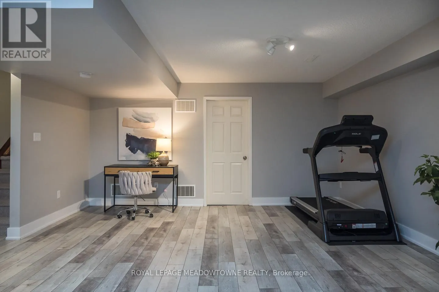 315 BESSBOROUGH DRIVE