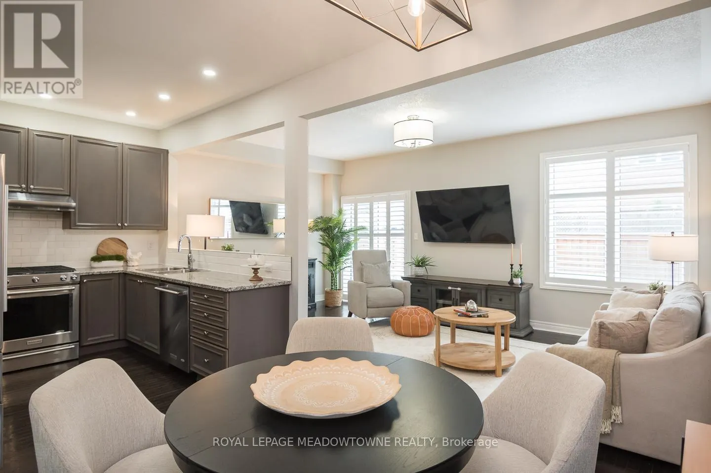 315 BESSBOROUGH DRIVE