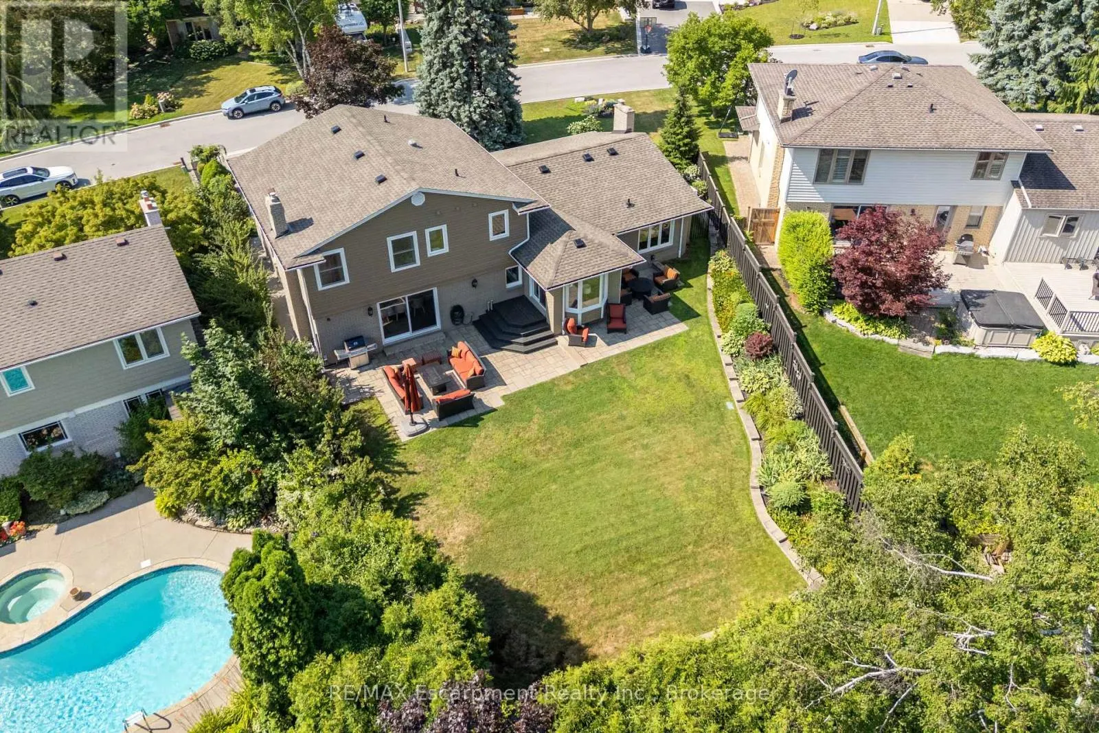 2119 AGINCOURT CRESCENT