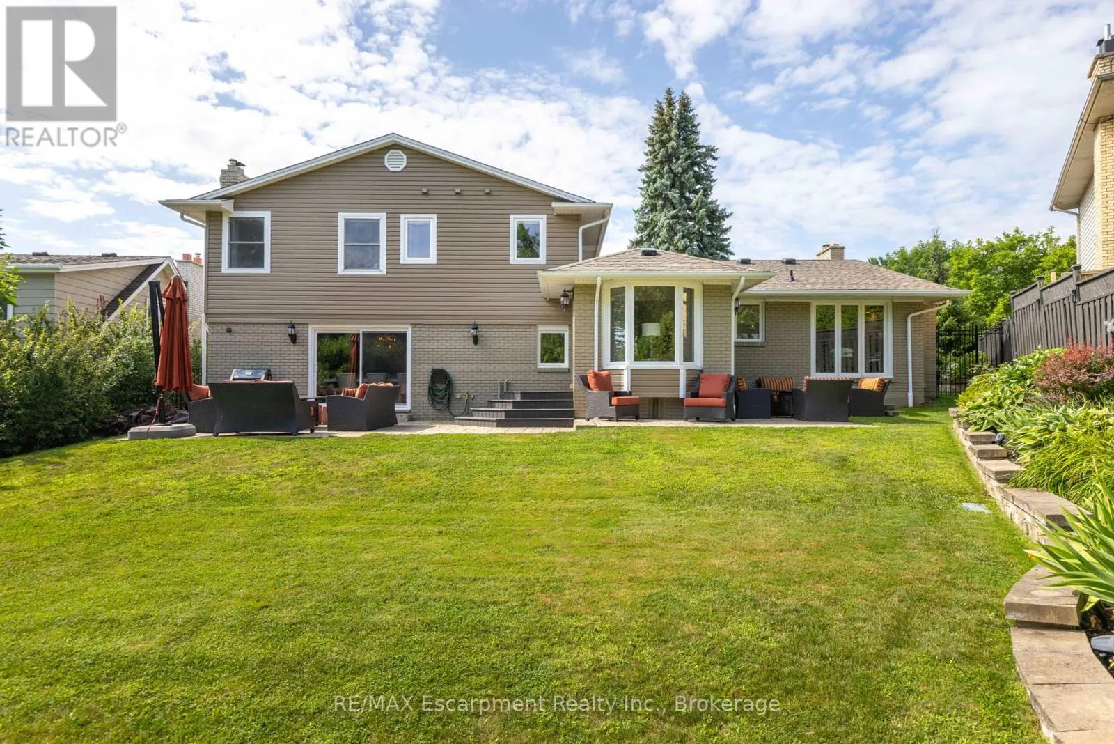 2119 AGINCOURT CRESCENT