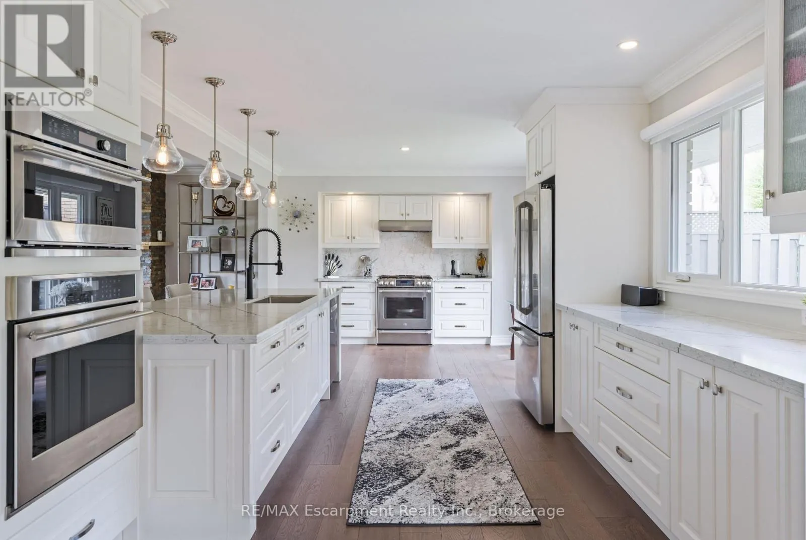 2119 AGINCOURT CRESCENT