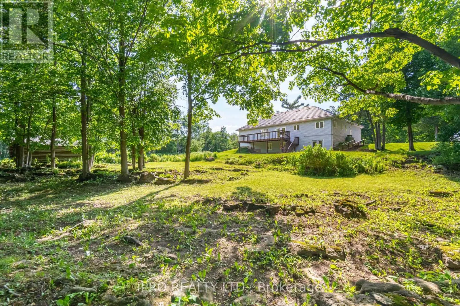 8080 SIDE RD 15 ROAD