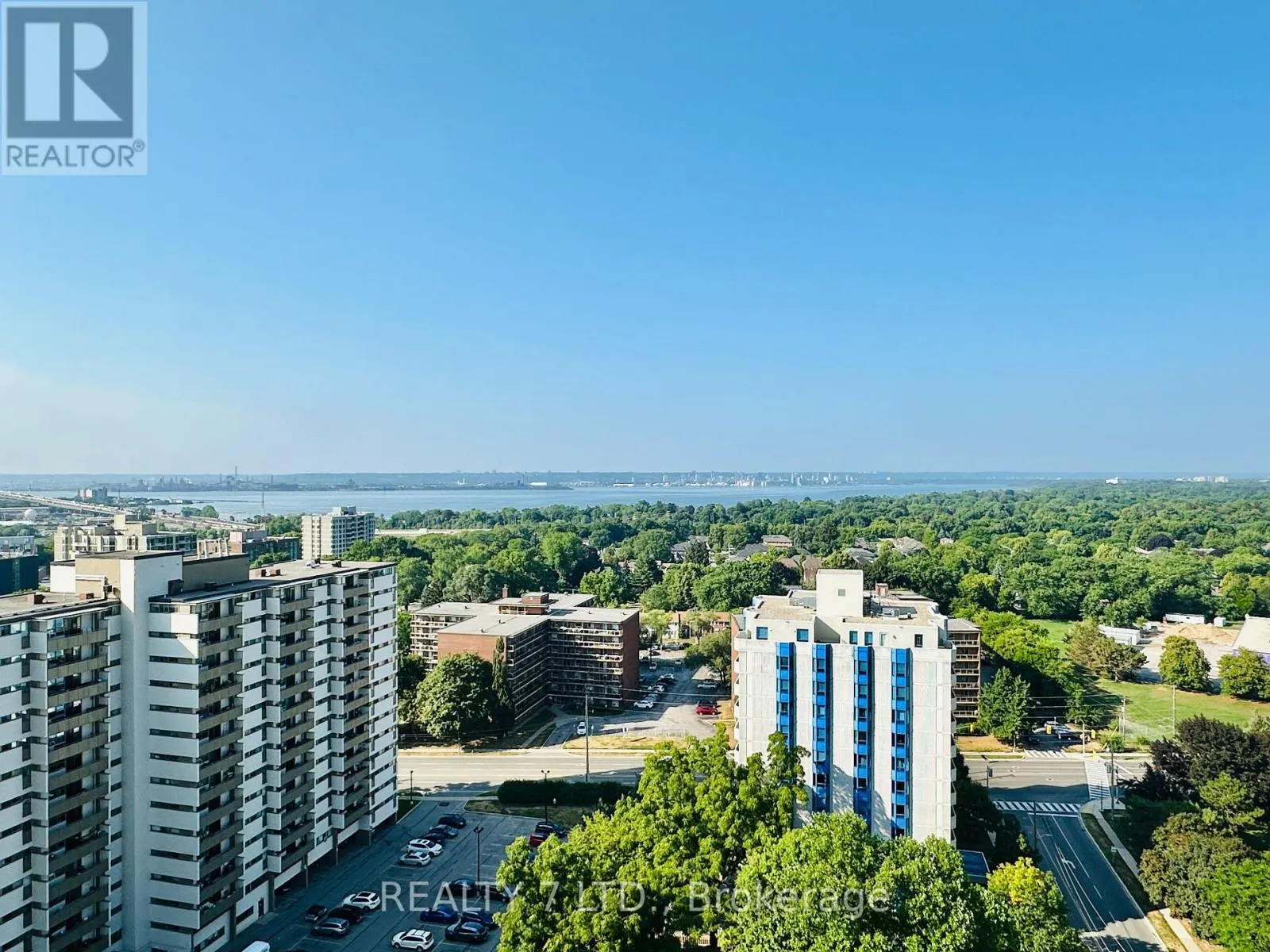 1701 - 500 BROCK AVENUE N, #1701