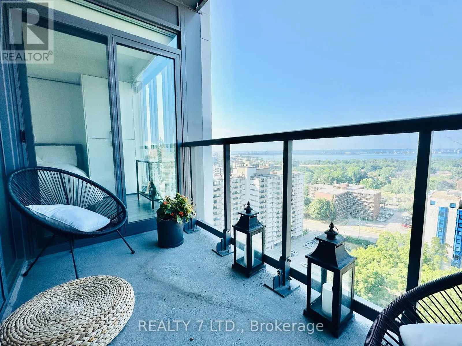 1701 - 500 BROCK AVENUE N, #1701