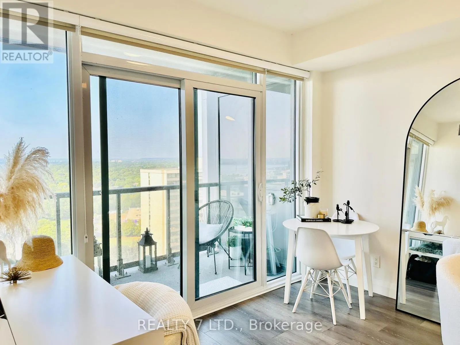 1701 - 500 BROCK AVENUE N, #1701