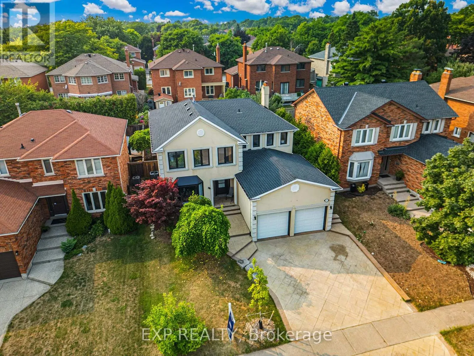 1221 CREEKSIDE DRIVE