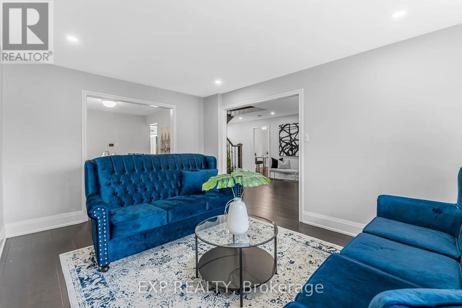 1221 CREEKSIDE DRIVE