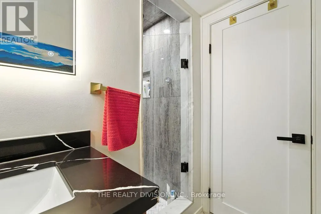 1238 DE QUINCY CRESCENT