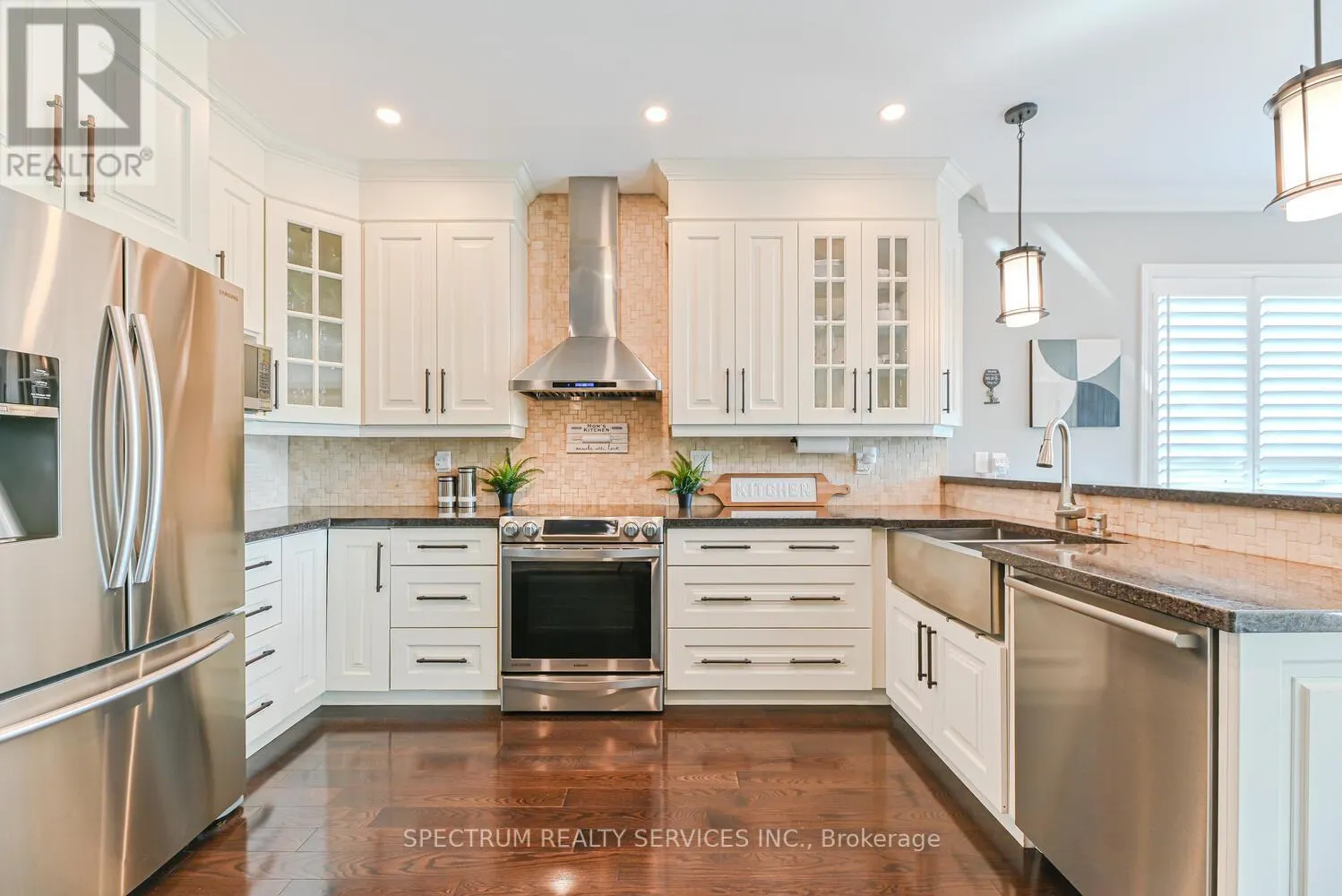 68 ROBARTS DRIVE
