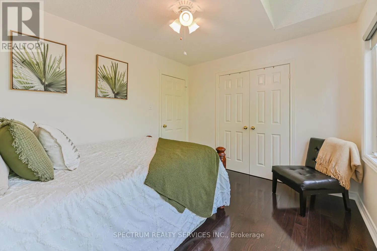 68 ROBARTS DRIVE