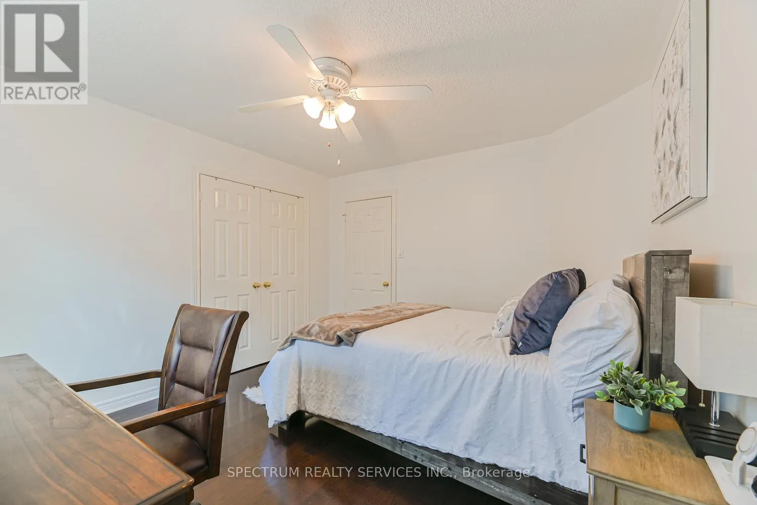 68 ROBARTS DRIVE
