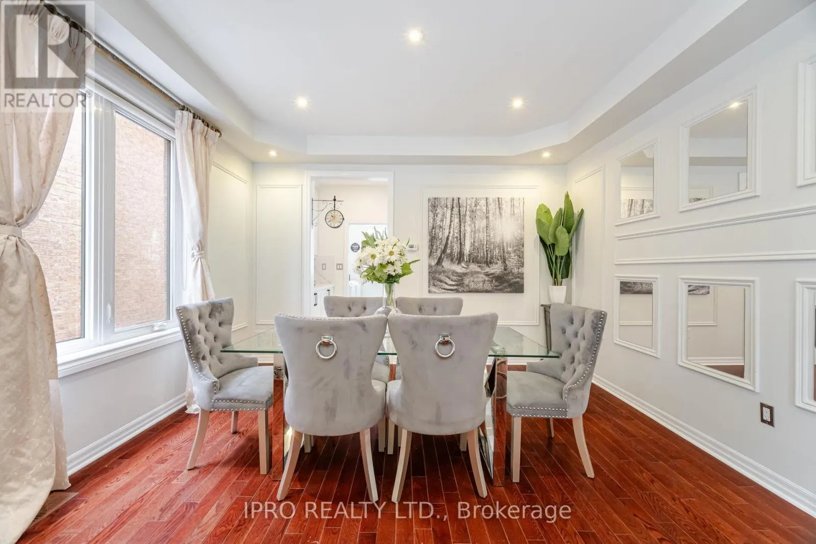 2185 HIGHCLIFFE WAY