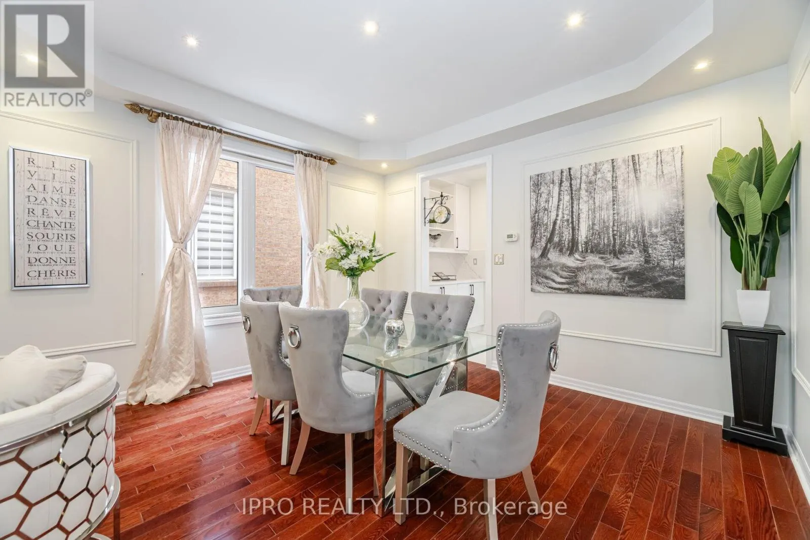 2185 HIGHCLIFFE WAY
