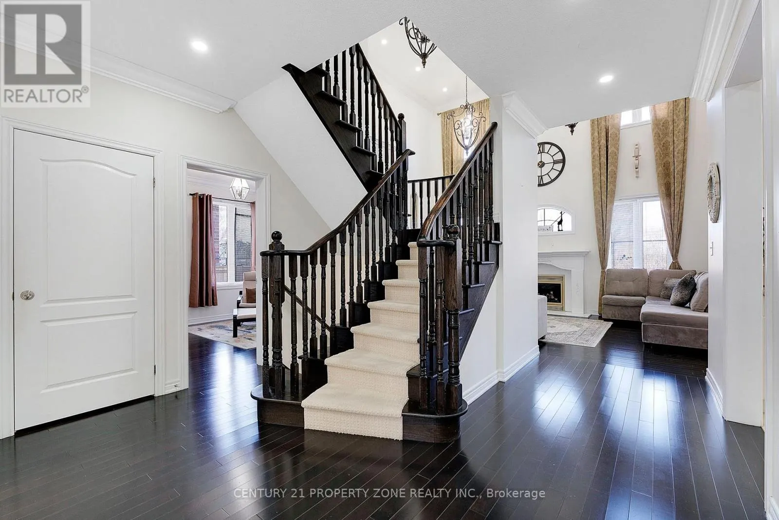 UPPER - 56 GENTLE FOX DRIVE