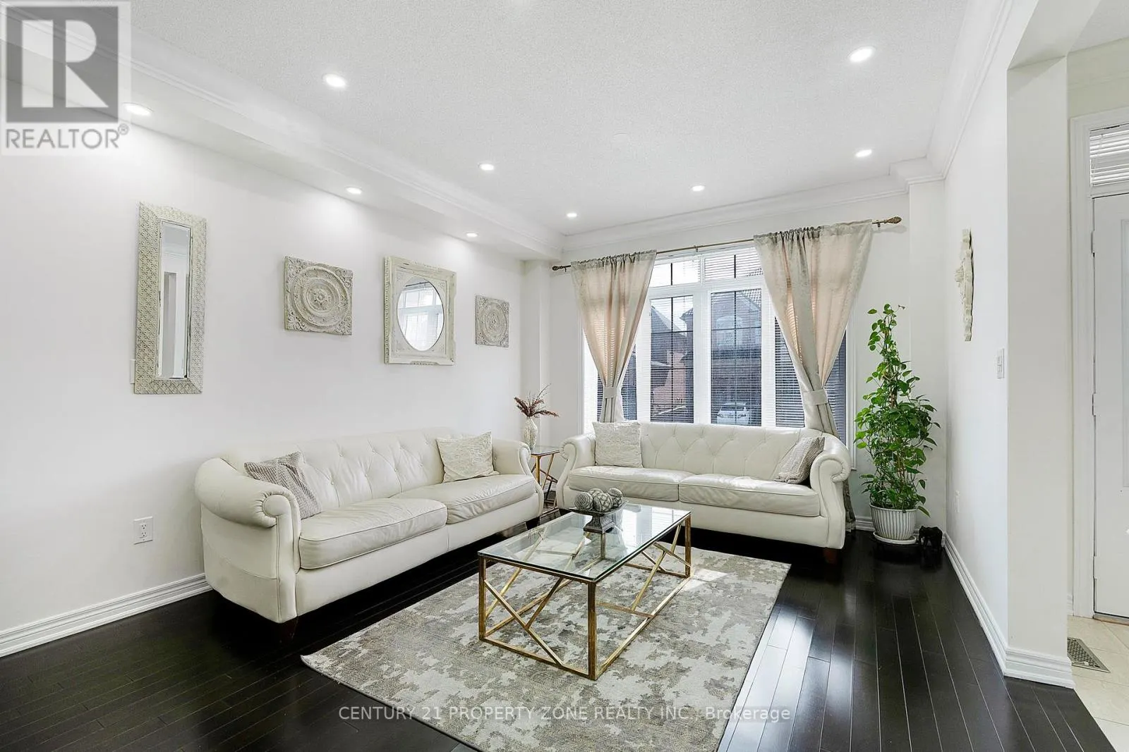 UPPER - 56 GENTLE FOX DRIVE