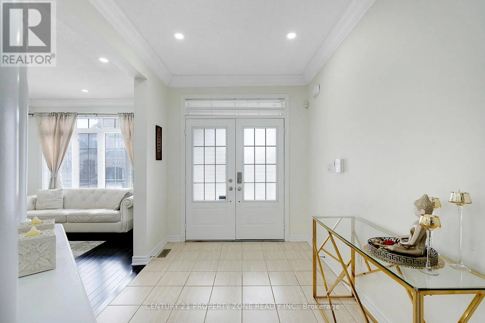 UPPER - 56 GENTLE FOX DRIVE