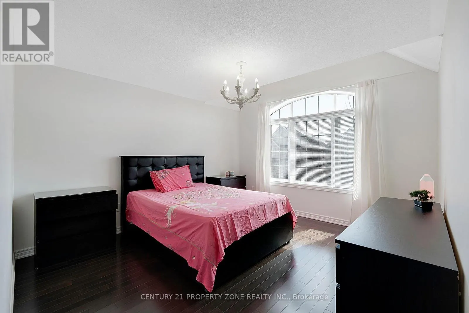 UPPER - 56 GENTLE FOX DRIVE