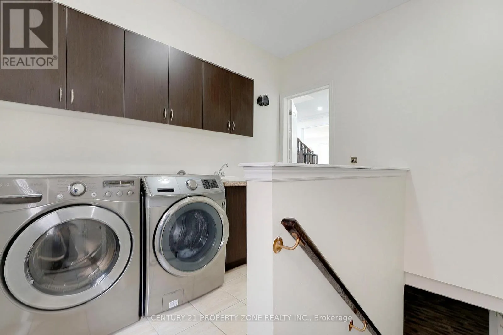 UPPER - 56 GENTLE FOX DRIVE