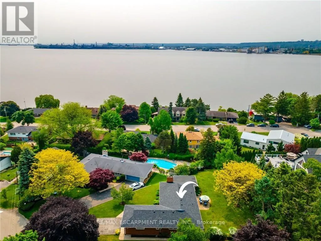 426 NORTH SHORE BOULEVARD W