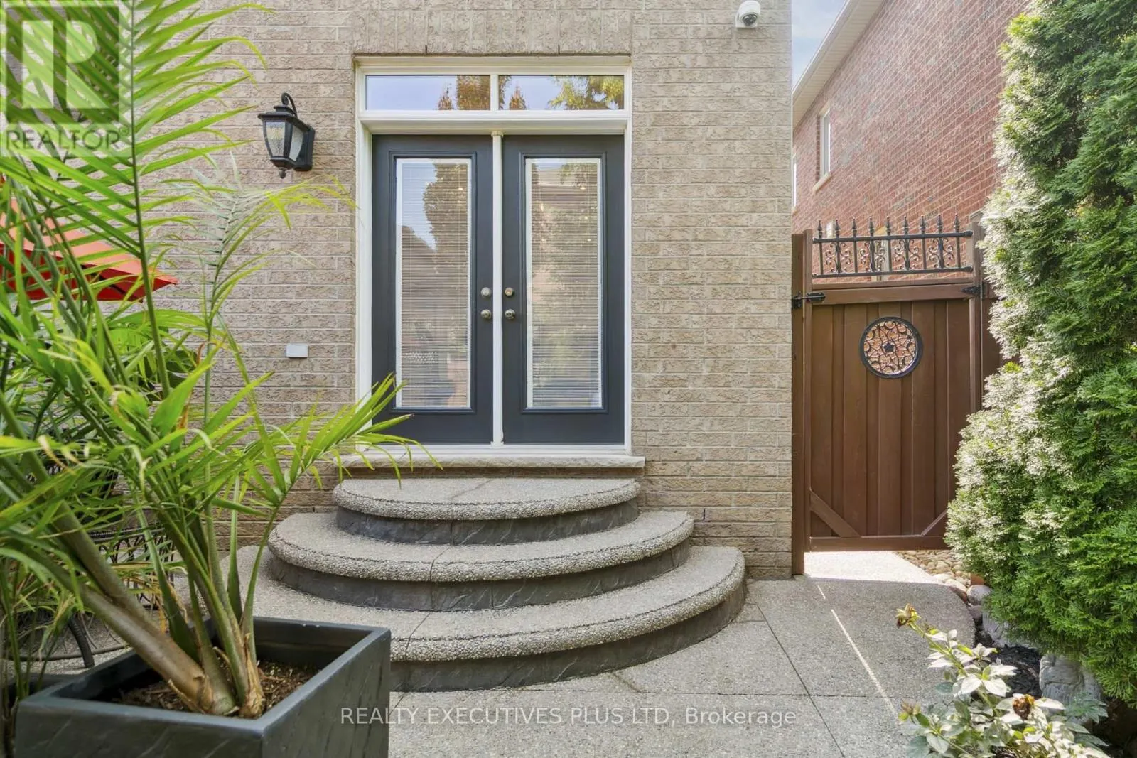 4649 SIMMONS ROAD