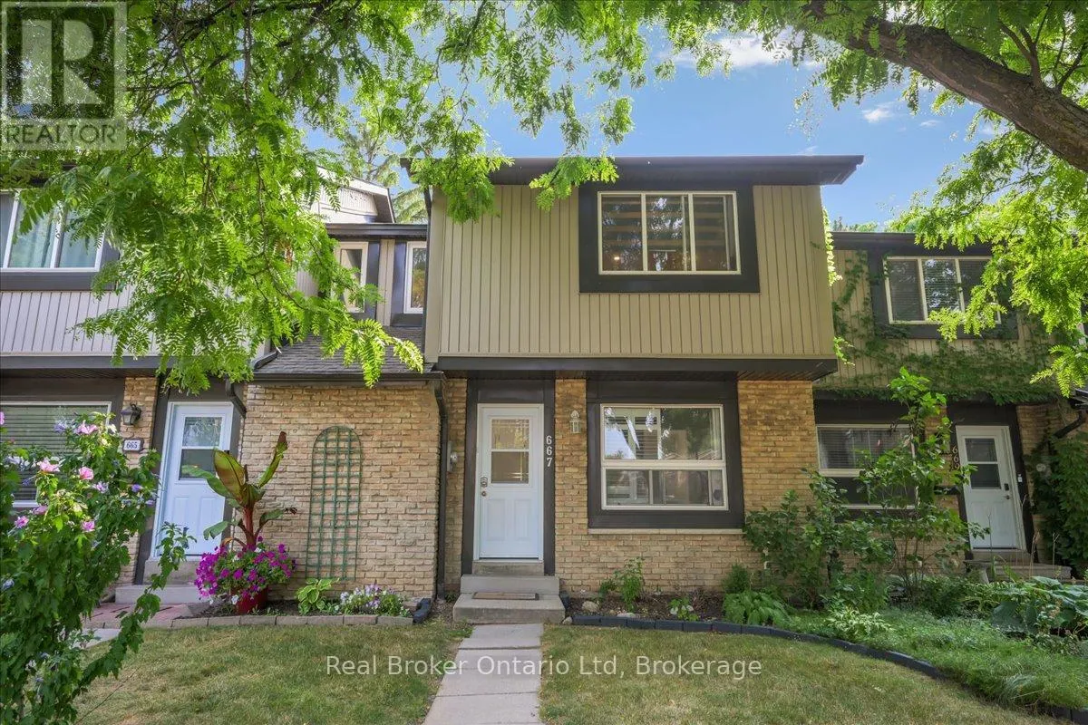667 WOODWARD AVENUE