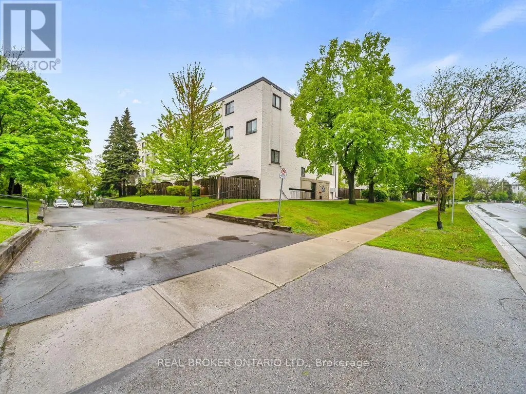 128 - 1050 FALGARWOOD DRIVE