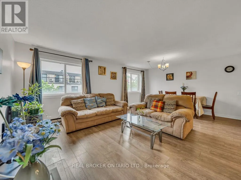 128 - 1050 FALGARWOOD DRIVE