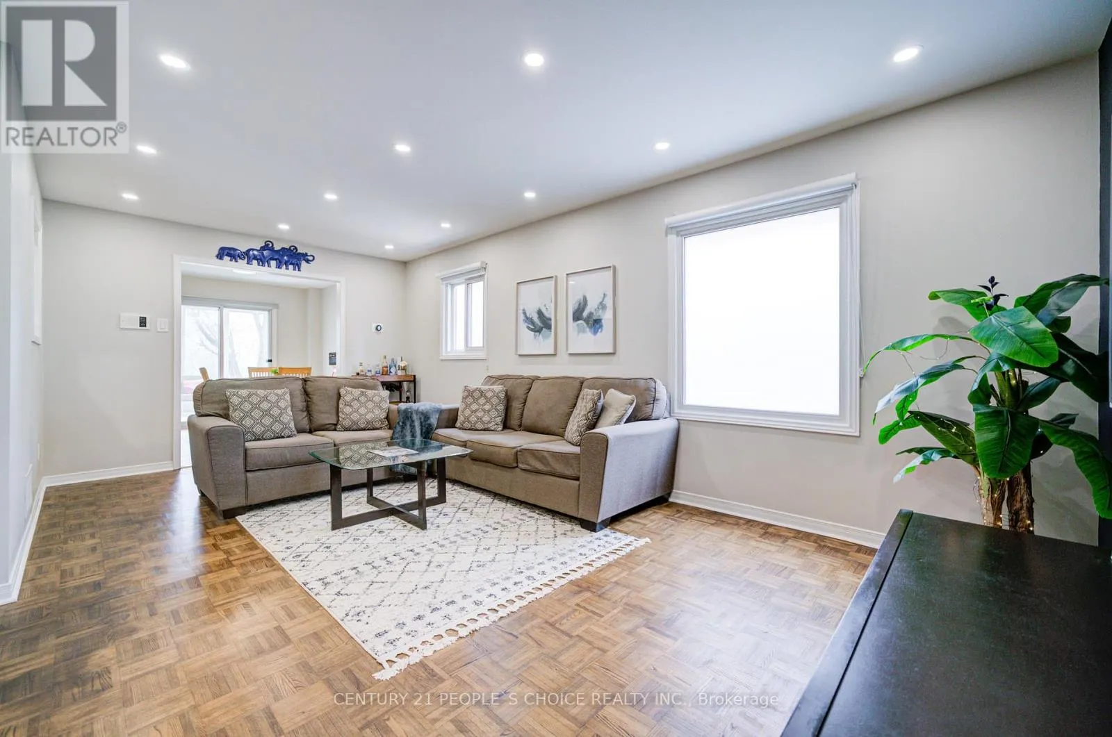 157 CINRICKBAR DRIVE
