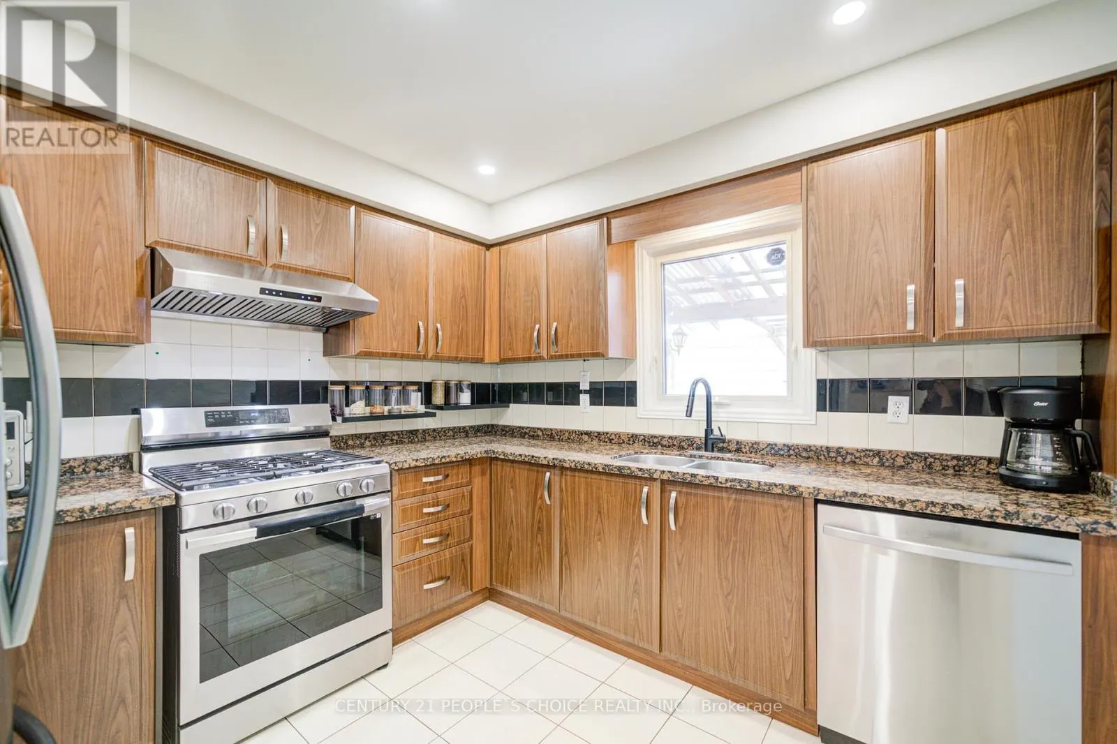 157 CINRICKBAR DRIVE