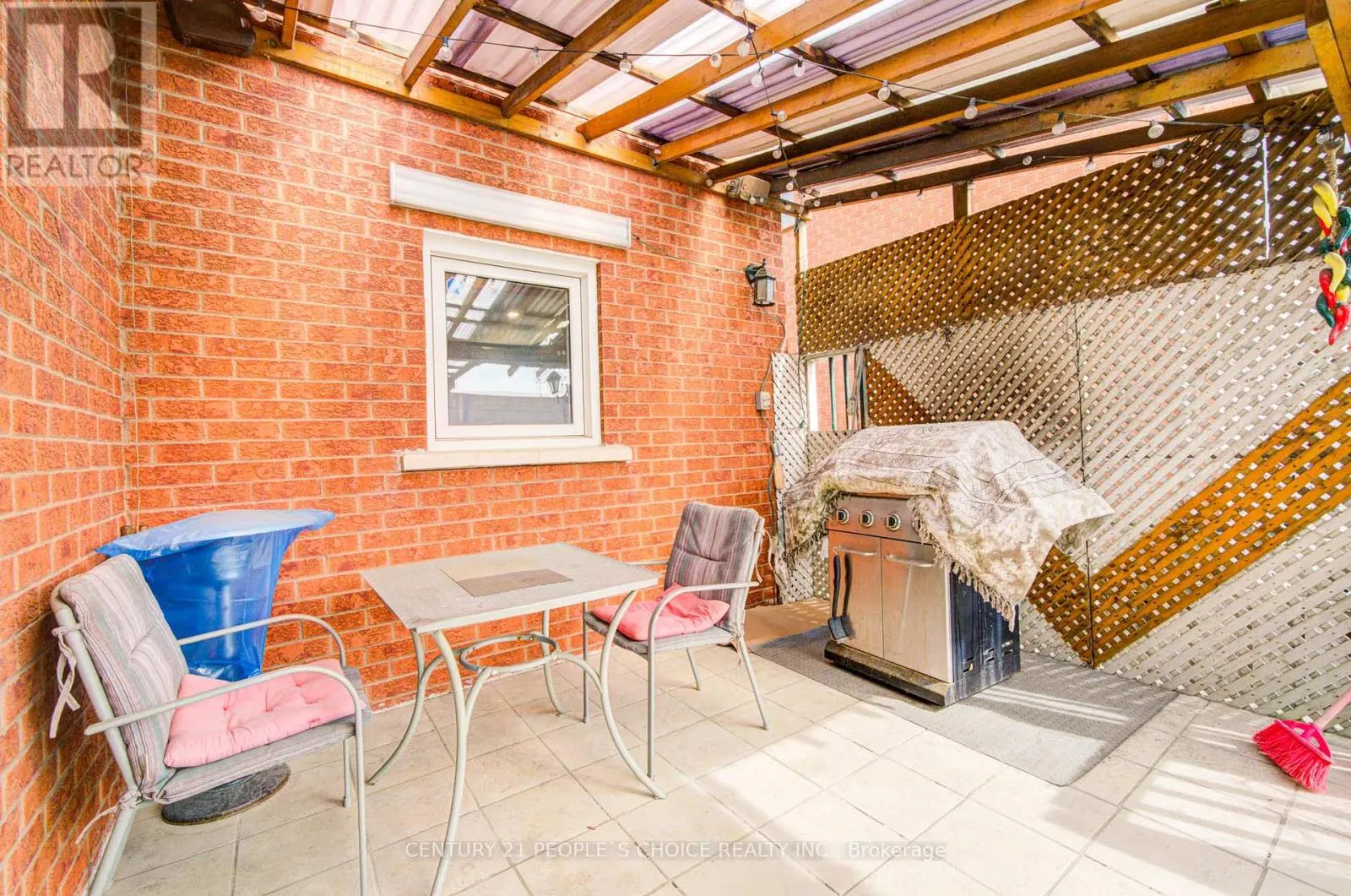 157 CINRICKBAR DRIVE