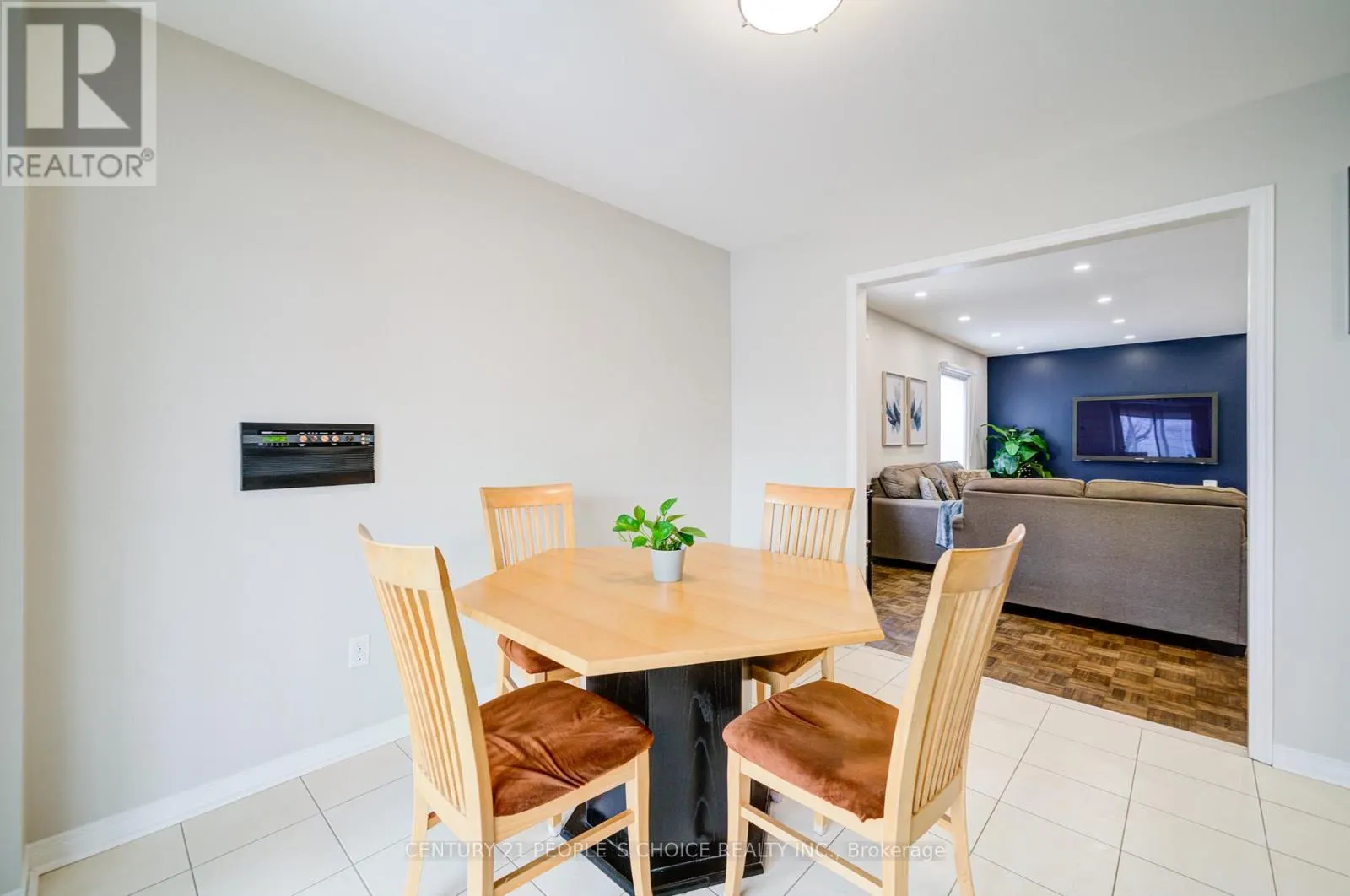 157 CINRICKBAR DRIVE