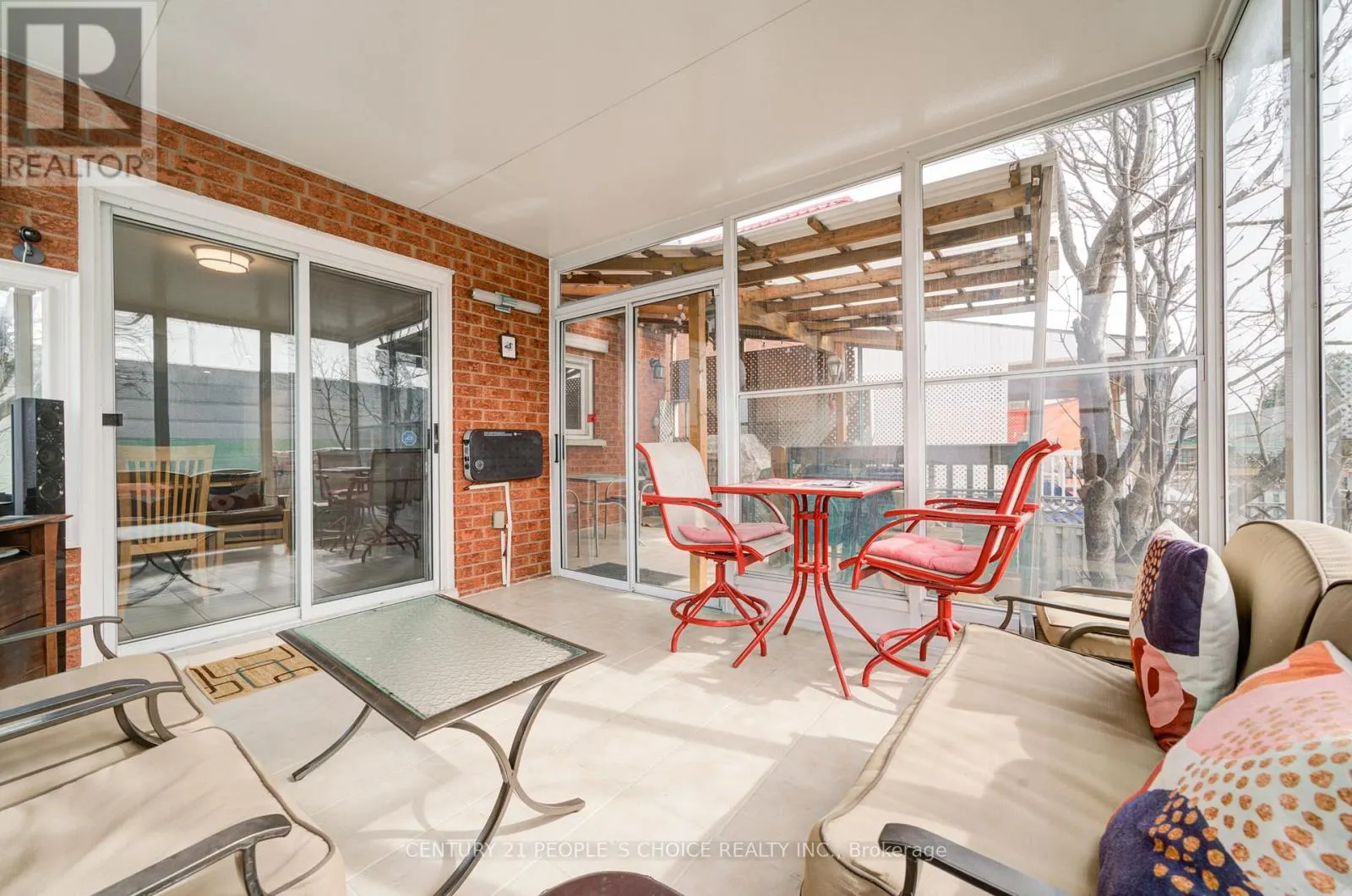 157 CINRICKBAR DRIVE