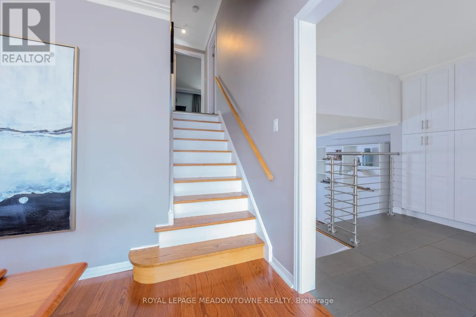 8 LUCINDA PLACE