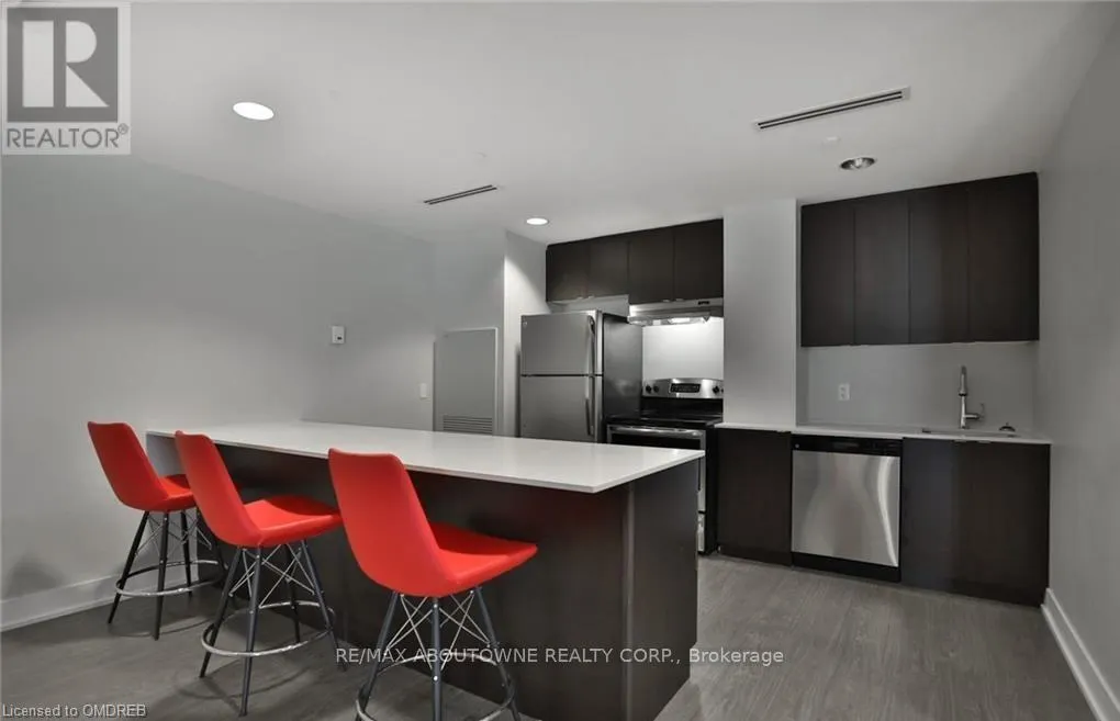 211 - 1284 GUELPH LINE